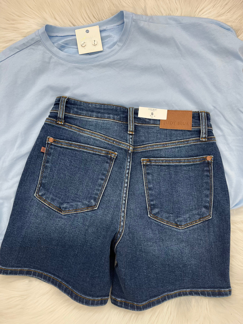 Judy Blue Two Button Dad Shorts